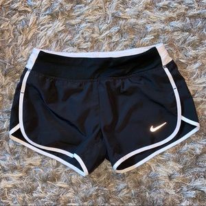 EUC Nike Girls Running shorts Small S Dri-Fit 7/8